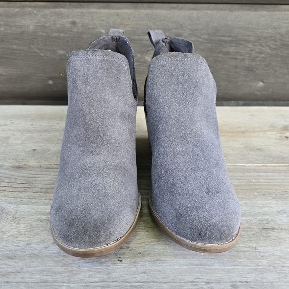 Toms Kallie Gray Suede, Boho-chic Cut-out, Stacked Wedge Comfort Bootie WMS 9W - Picture 9 of 16